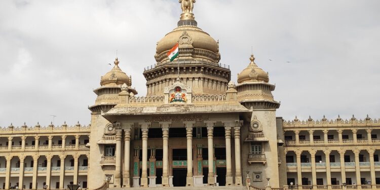 ವಿಧಾನಸೌಧದ ಸಾಂದರ್ಭಿಕ ಚಿತ್ರ