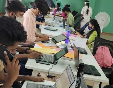 ಬಿಬಿಎಂಪಿ ಕೋವಿಡ್ ವಾರ್ ರೂಮ್ ಒಂದರ ಸಾಂದರ್ಭಿಕ ಚಿತ್ರ