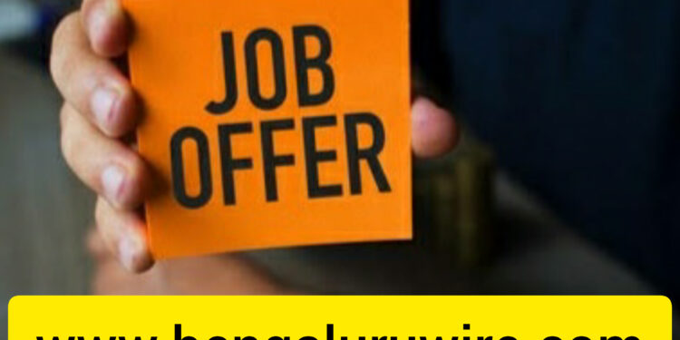 ಉದ್ಯೋಗ ಮಾಹಿತಿ ಕುರಿತ ಸಾಂದರ್ಭಿಕ ಚಿತ್ರ