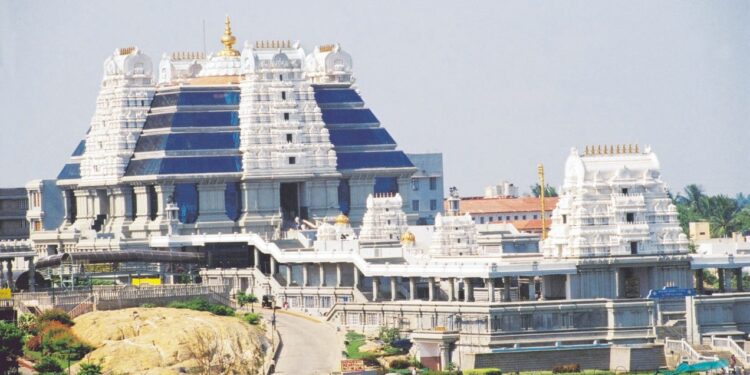 ಬೆಂಗಳೂರಿನ ಇಸ್ಕಾನ್ ದೇವಸ್ಥಾನ