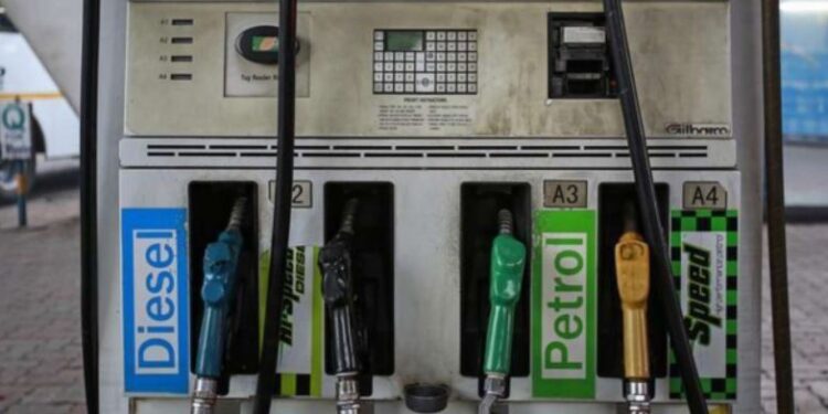 ಪೆಟ್ರೋಲ್ ಬಂಕ್ ಸಾಂದರ್ಭಿಕ ಚಿತ್ರ