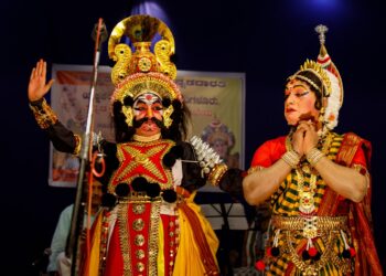 ಯಕ್ಷಗಾನ ಪ್ರದರ್ಶನದ ಸಾಂದರ್ಭಿಕ ಚಿತ್ರ