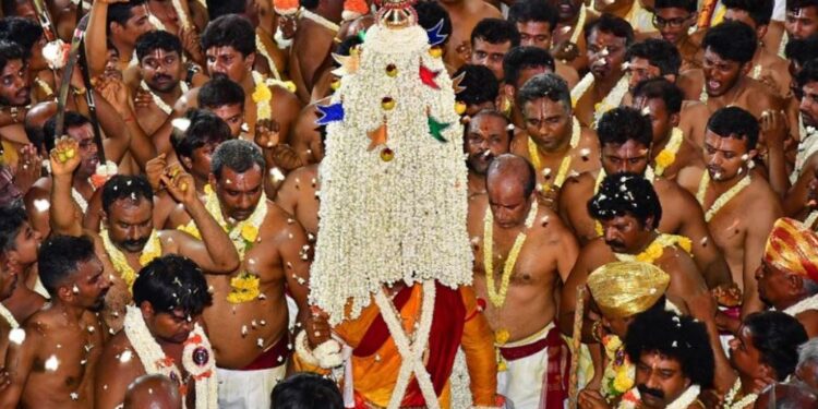 ಬೆಂಗಳೂರು ಕರಗ ಶಕ್ತ್ಯೋತ್ಸವದ ಸಾಂದರ್ಭಿಕ ಚಿತ್ರ