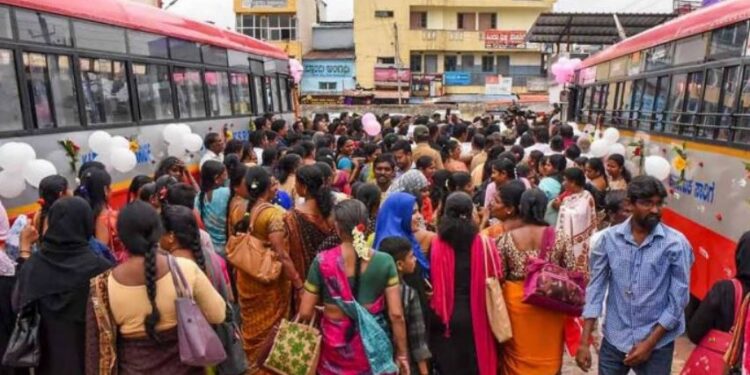 ಬಸ್ ನಿಲ್ದಾಣದ ಸಾಂದರ್ಭಿಕ ಚಿತ್ರ