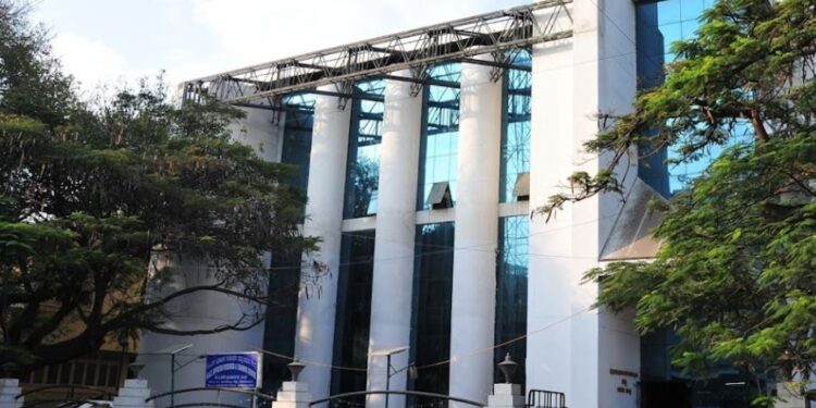 ಕರ್ನಾಟಕ ಕೆಎಎಸ್ ಅಧಿಕಾರಿಗಳ ಸಂಘದ ಕಟ್ಟಡದ ಸಾಂದರ್ಭಿಕ ಚಿತ್ರ. (ಕೃಪೆ : KASOA)