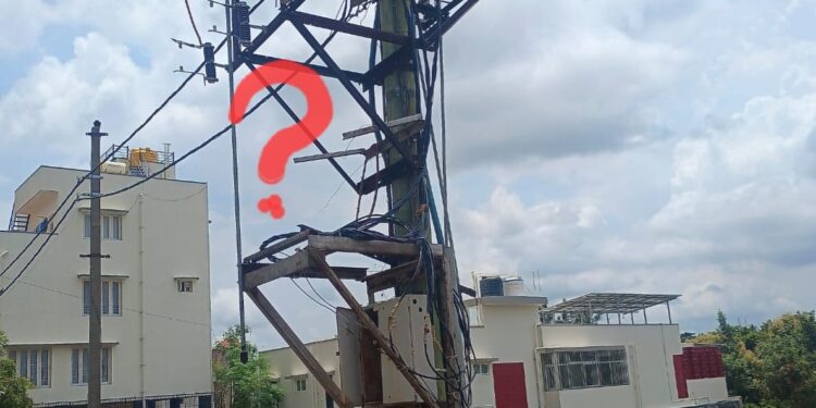 ಸರ್.ಎಂ.ವಿಶ್ವೇಶ್ವರಯ್ಯ ಬಡಾವಣೆ 6ನೇ ಬ್ಲಾಕ್ ನಲ್ಲಿ ವಿದ್ಯುತ್ ಪರಿವರ್ತಕದ ರಚನೆಯಿದೆ. ಆದರೆ ಟ್ರಾನ್ಸ್ ಫಾರ್ಮರ್ ಇಲ್ಲ.