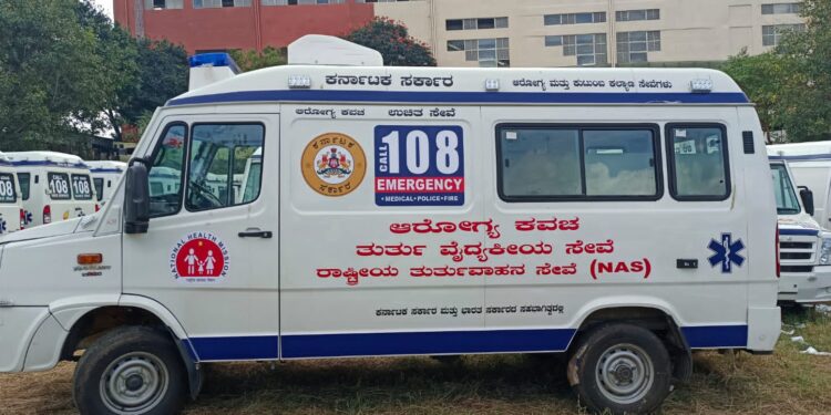 108 ಆ್ಯಂಬ್ಯುಲೆನ್ಸ್ ವಾಹನದ ಸಾಂದರ್ಭಿಕ ಚಿತ್ರ.