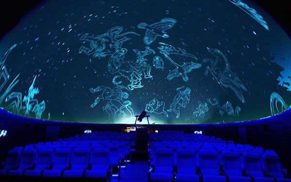 ಸ್ಕೈ ಥಿಯೇಟರ್ ಮಂದಿರದ ಸಾಂದರ್ಭಿಕ ಚಿತ್ರ.