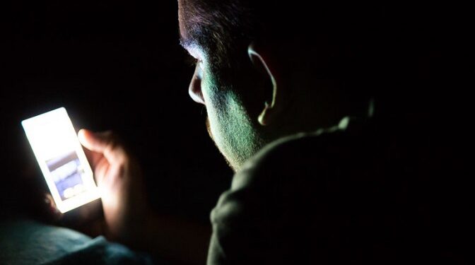 Mobile Usage in Night