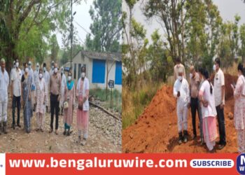 ಹೆಸರಘಟ್ಟದ ಮತ್ಕೂರು ಗ್ರಾಮದ ಕೋಳಿ ಸಾಕಾಣಿಕೆ ತರಬೇತಿ ಕೇಂದ್ರದಲ್ಲಿ ಎಚ್5ಎನ್1 ಹಕ್ಕಿಜ್ವರ ಭೀತಿ ಹಿನ್ನಲೆಯಲ್ಲಿ ಪಶುಪಾಲನೆ ಇಲಾಖೆ ನೇತೃತ್ವದಲ್ಲಿ ವೈಜ್ಞಾನಿಕವಾಗಿ ವಿಲೇವಾರಿ ಮಾಡಿದ್ದಾರೆ.